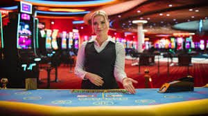 Bonus round feature in Wolf Gold showing free spins and multiplier symbols